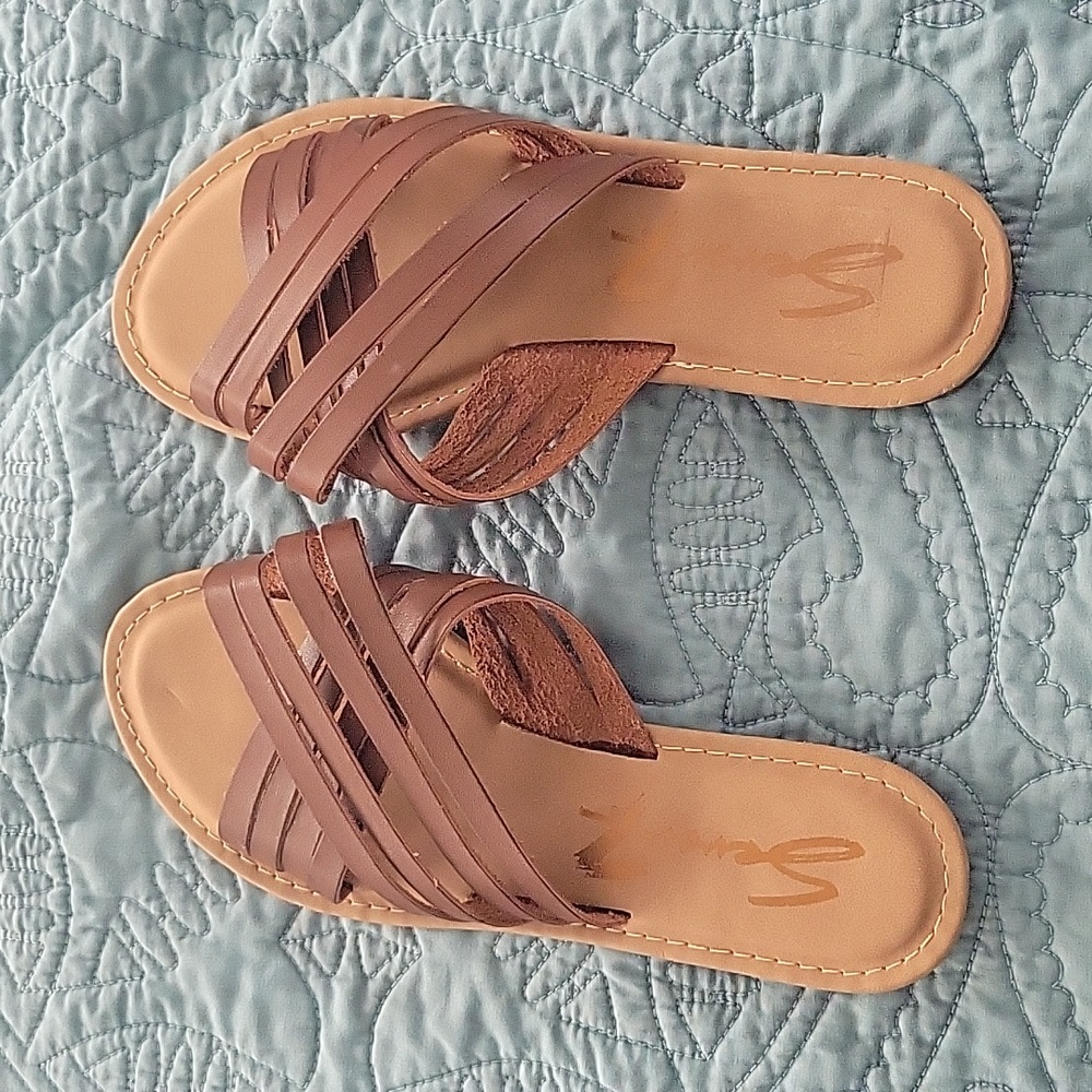 Sandles